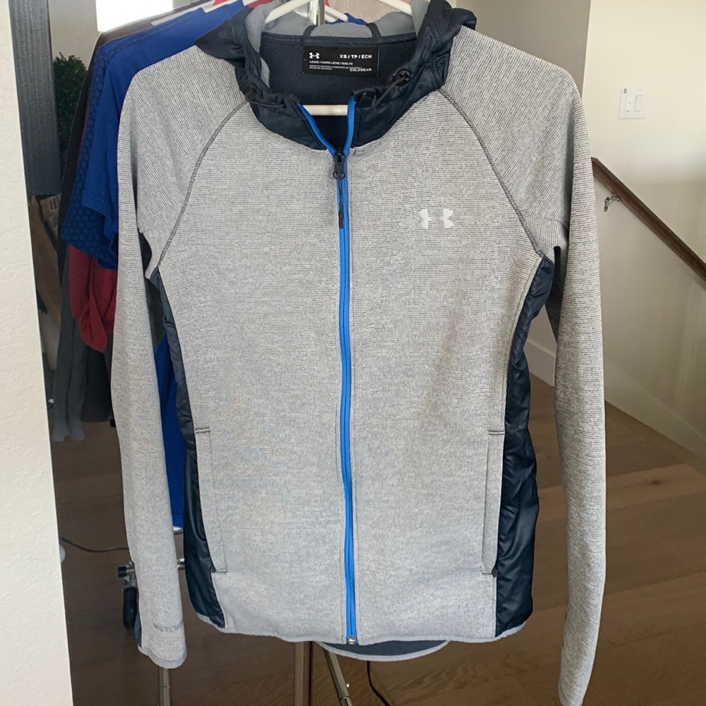 Under Armour Cold Gear Gray Hooded Full Zip Jacket Mens Size XS, EUC